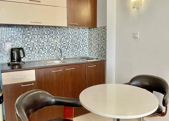 Carina - Private - Bsr - 3 Apartment *